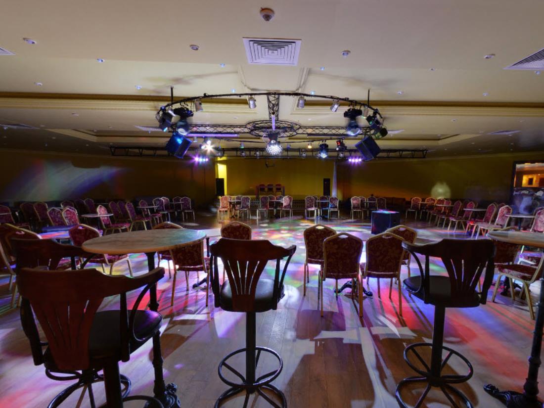 Atlantis Disco - Bars - Food & Beverage - Delphin Deluxe