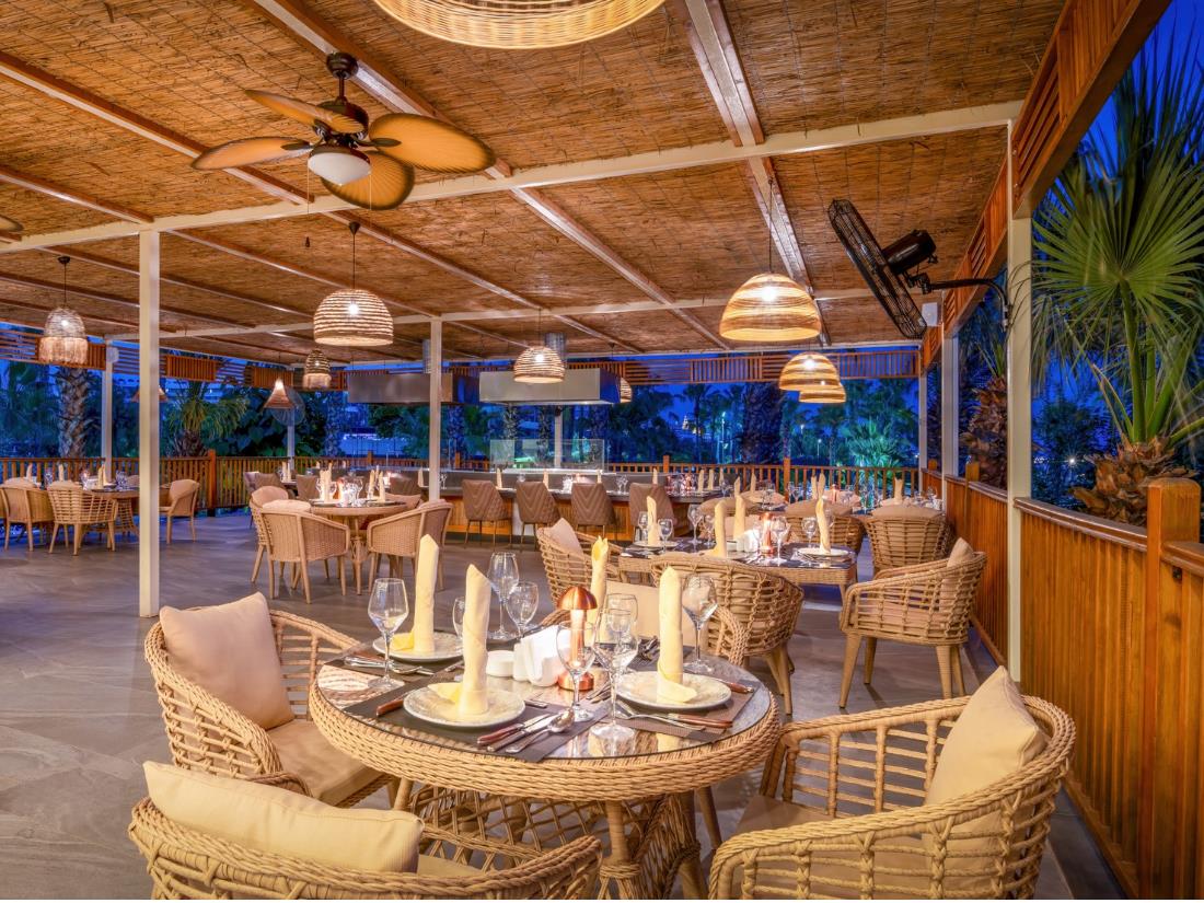 Khan’s Grill Steak House - Restaurants - Food & Beverage - Delphin Palace