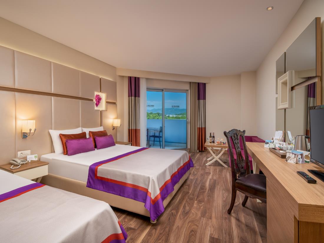 Standard Land View - Accommodation - Delphin Platinum