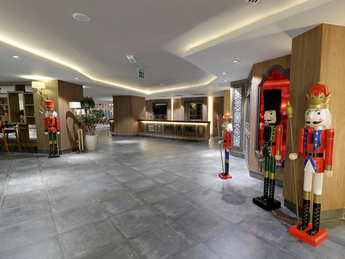 Be Irish Bar - Bars - Food & Beverage - Delphin Be Grand Resort
