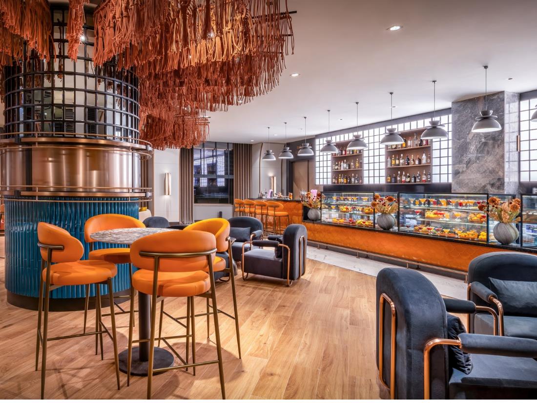 Bars - Food & Beverage - Delphin Palace