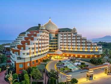Delphin Palace